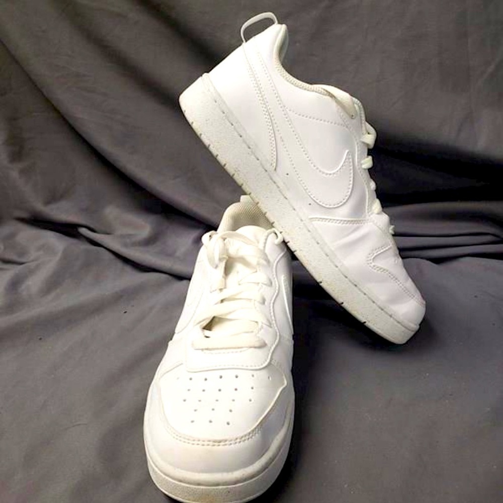 Nike Court Vision White Leather Shoes Size 7Y